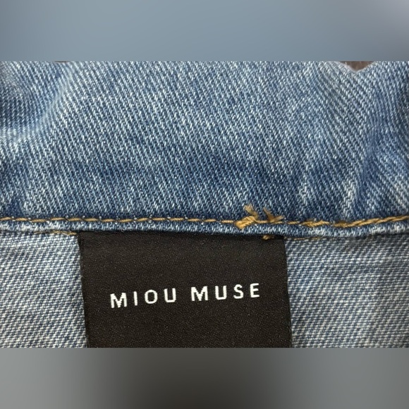 Miou Muse Denim Romper Shorts Cap Sleeves Pockets Size Small - Picture 6 of 15